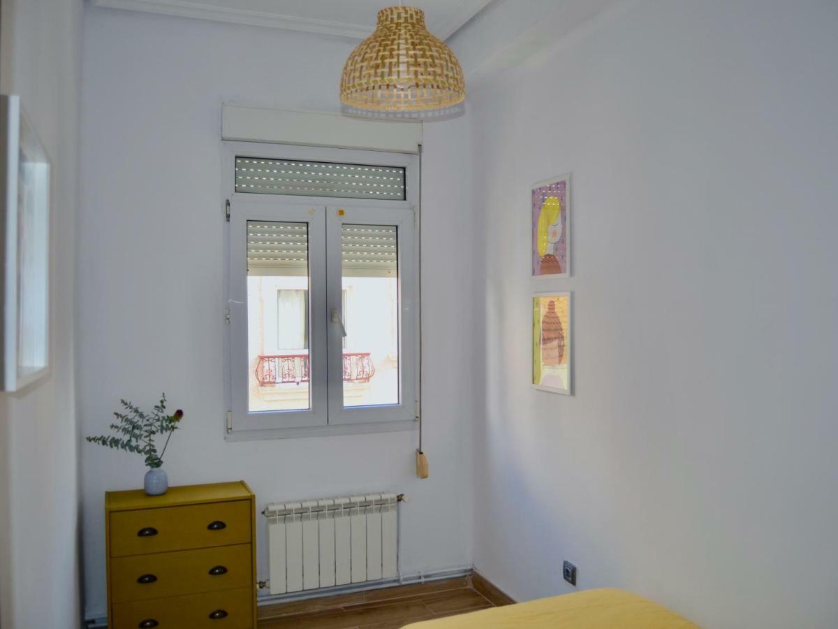 Apartamento Completamente Equipado En Ferrol. Apartment Exterior foto